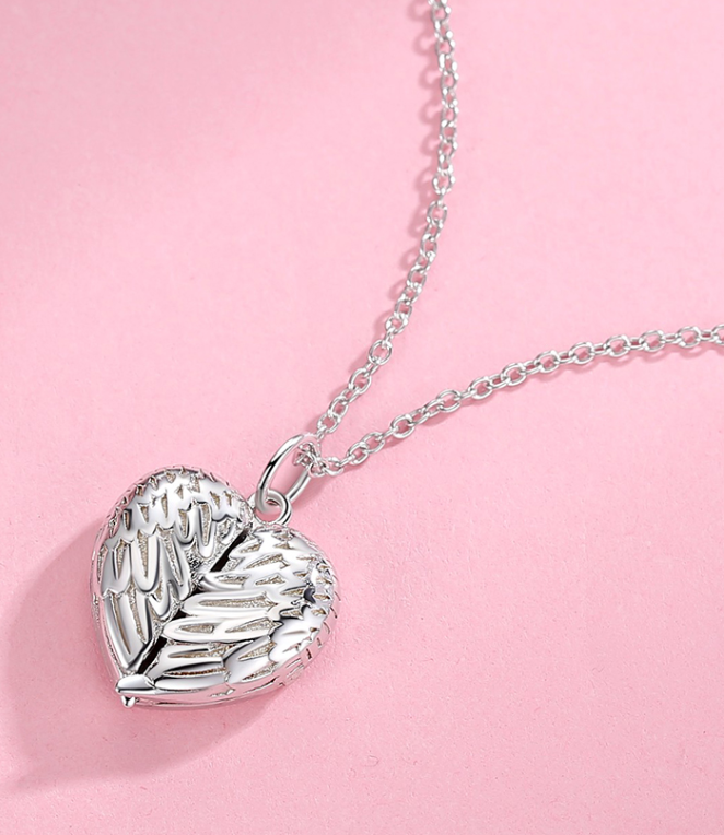 Custom heart necklace Custom heart necklace